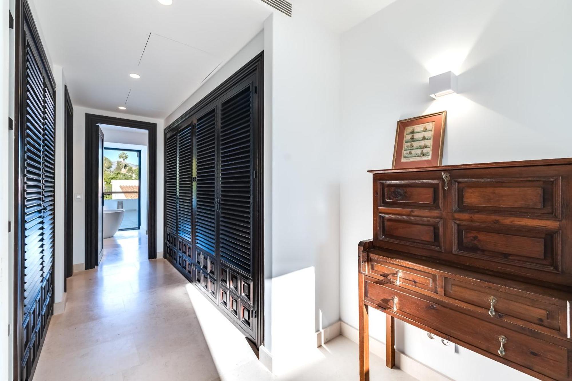 About Jori Villa Marbella